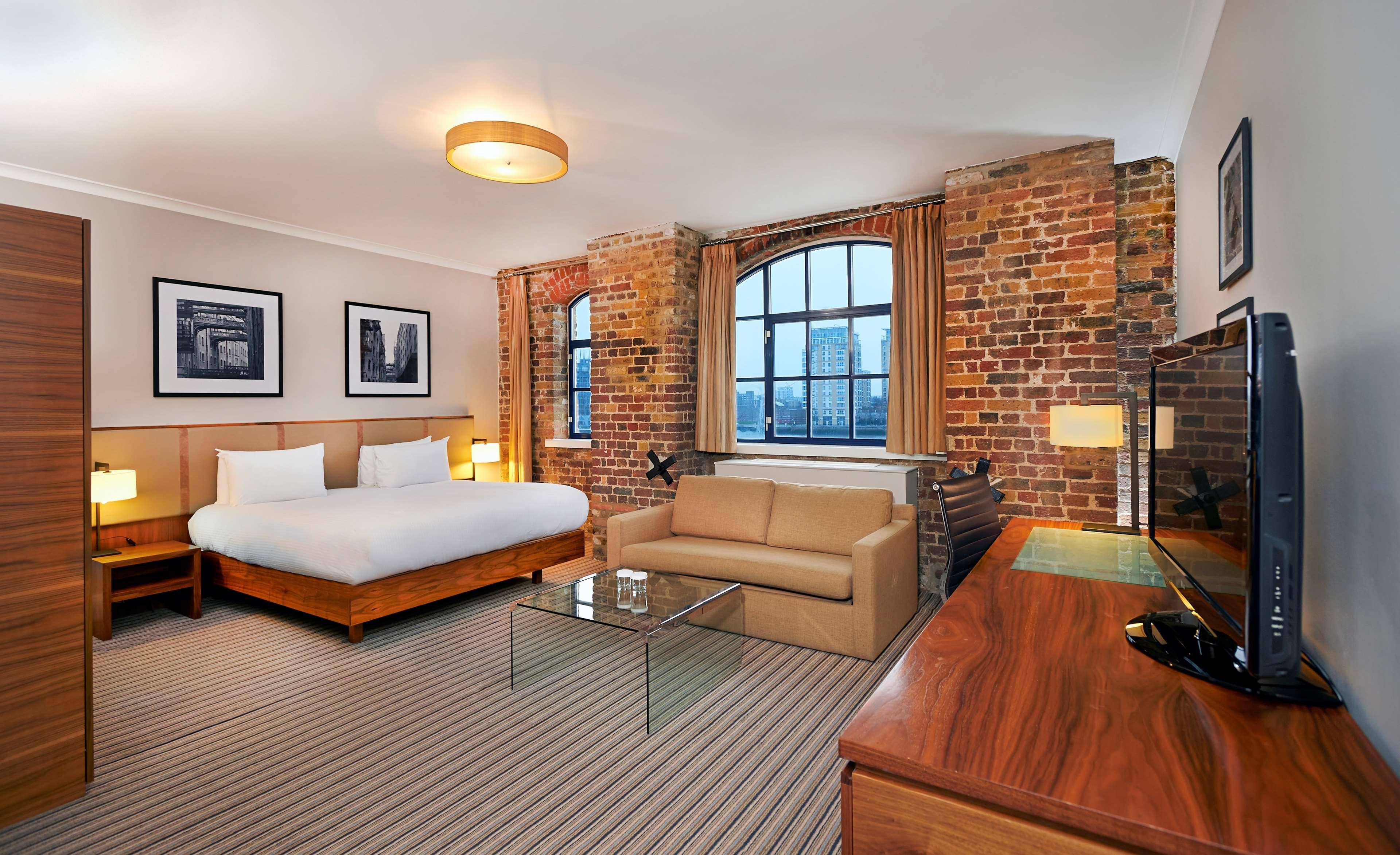 Doubletree By Hilton - Docklands Riverside London