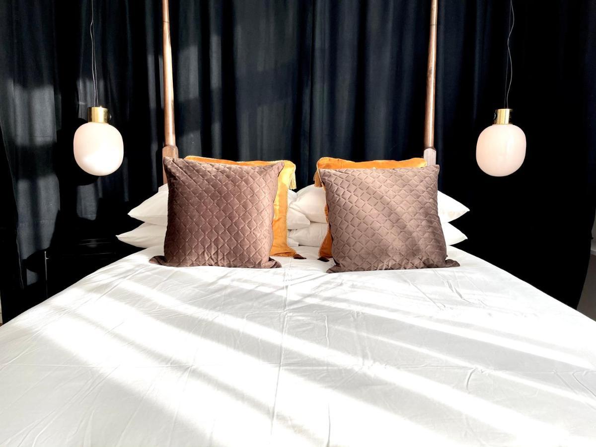 Apartment The Chamberlin, Powell & Bon, By The Design Traveller London