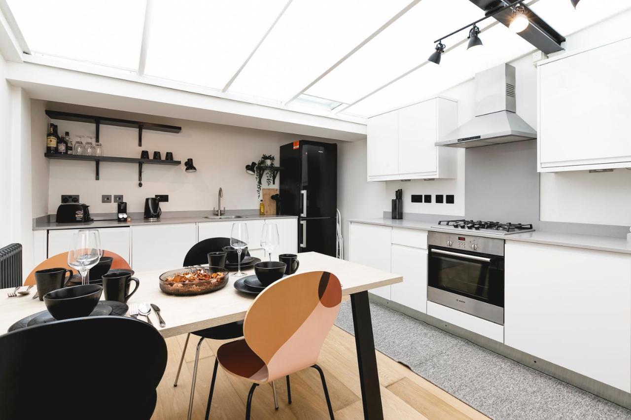 Apartment Penthousestays Chelsea - Luxury 2 Bedroom W/king Bed - Near King's Road London