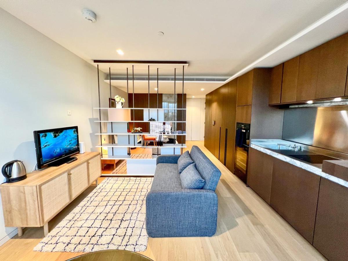 Deluxe Entire Studio Next To Eye & Trafalgar Square London