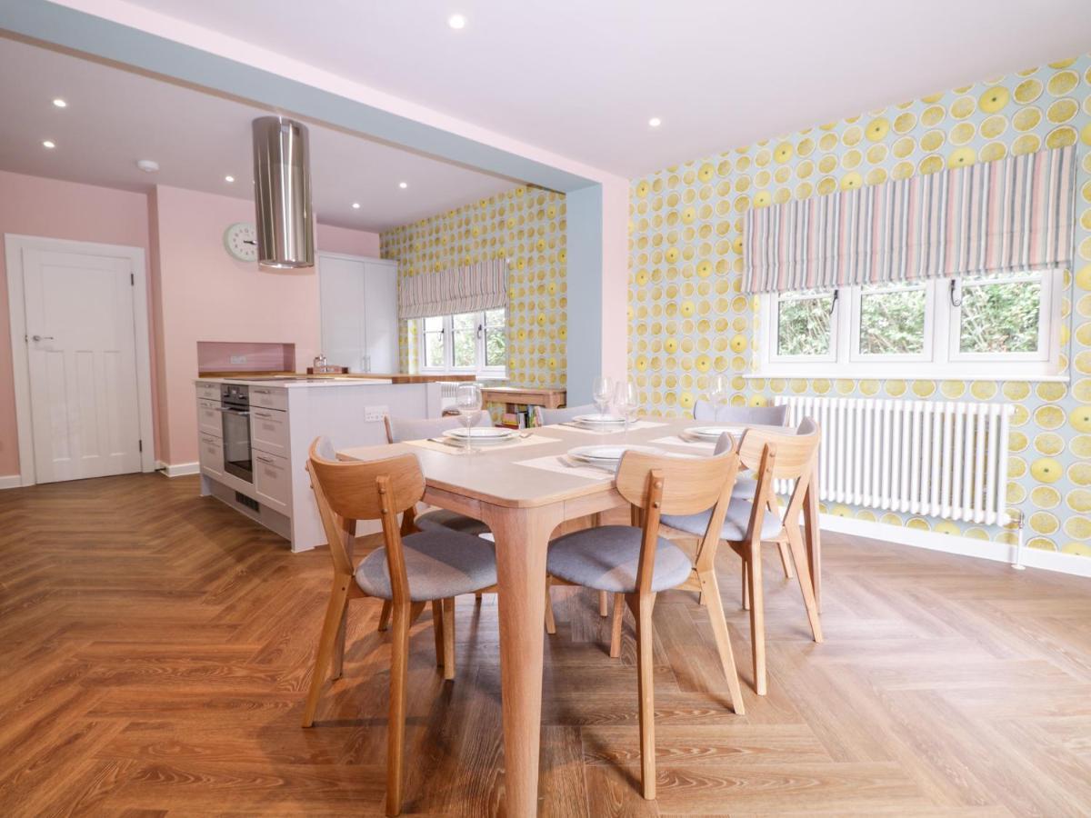 Barn Hoppitt Holiday home *