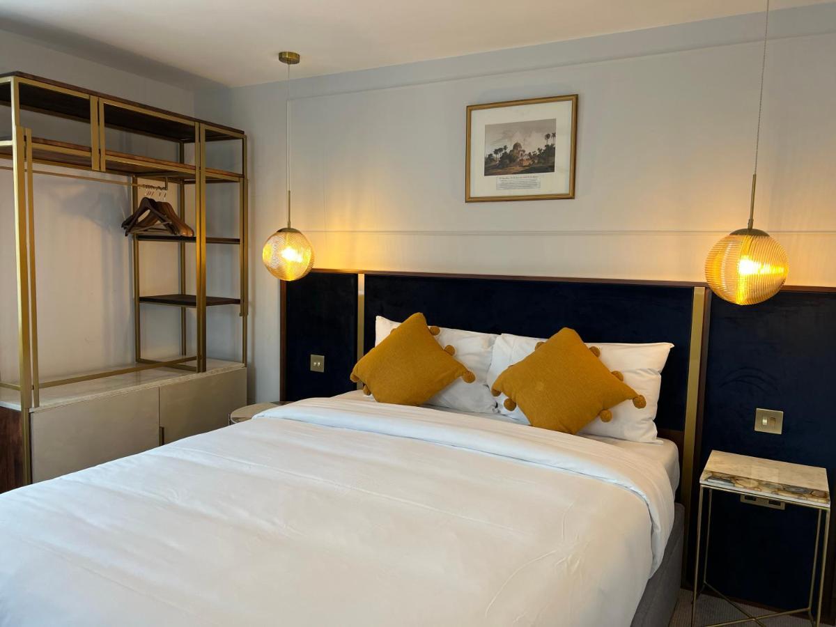 Hotel Three Falcons Londres