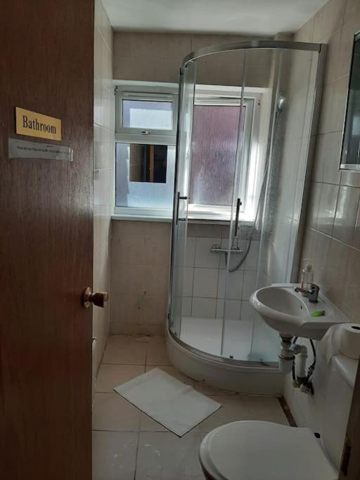 Lovely Budget Double Ensuite In Bricklane
