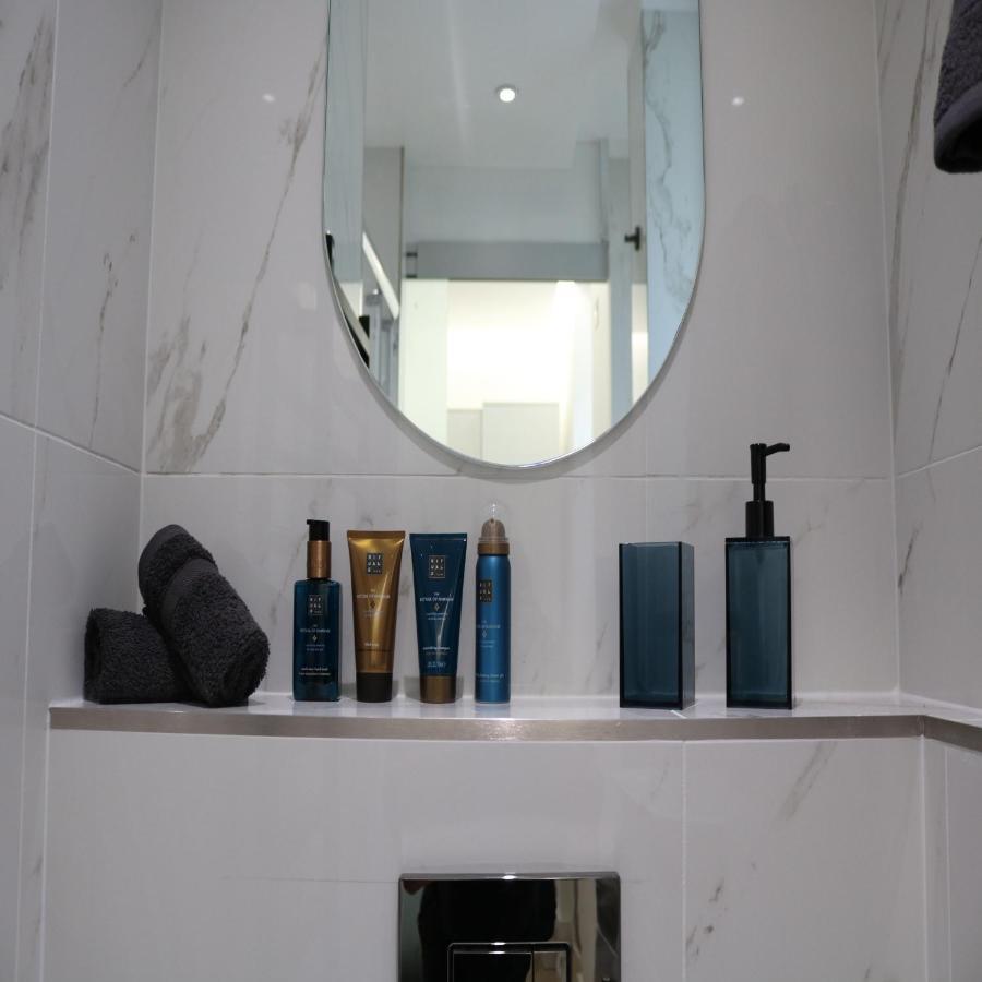 Phaedrus Living: Center Luxury Flat Clarewood Apartment London