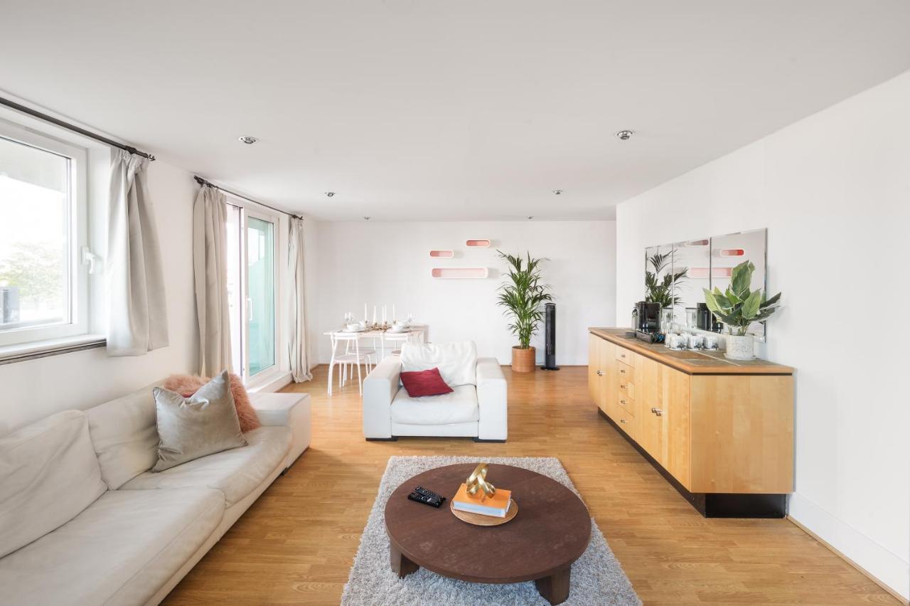 Apartment Riverside Balcony Apartments, 10 Minutes From Oxford Circus