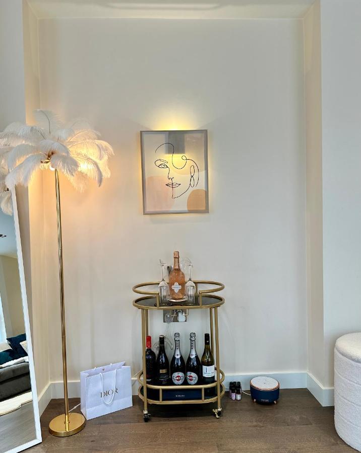 1 Spacious Luxury Bedroom Flat On Oxford St, Next To Selfridges Apartamento Londres