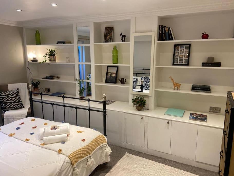 Ivy House-period Garden Flat Chelsea/fulham Apartment *