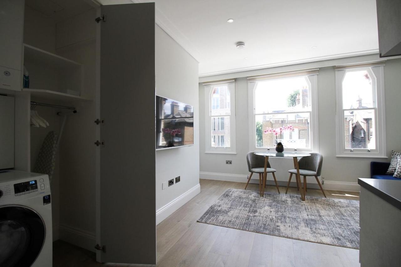 Luxlet - Heart Of Hampstead,