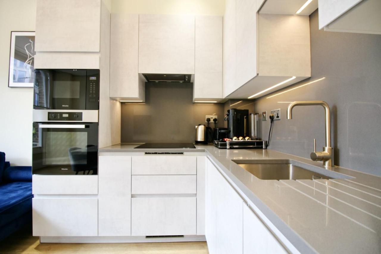 Luxlet - Heart Of Hampstead,