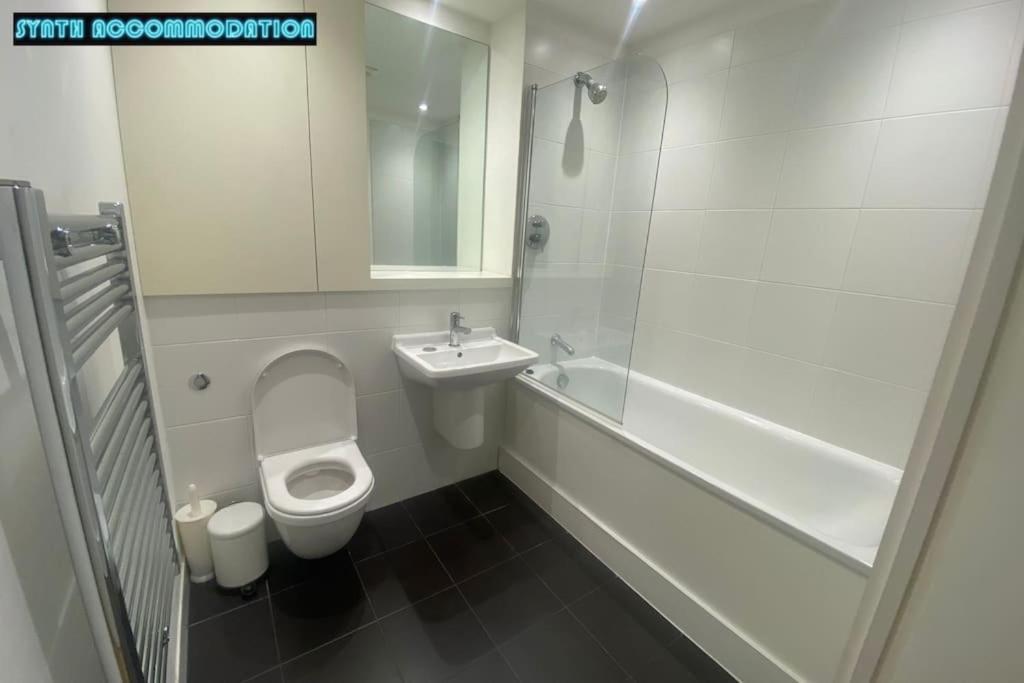 New Unique 2bedroom In Canary Wharf * Londres