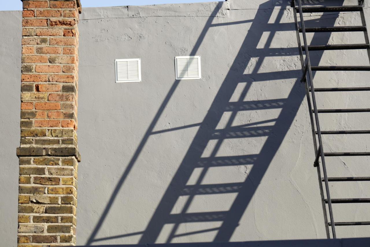 Cosy Camden Town One Bedroom Flat Apartment *