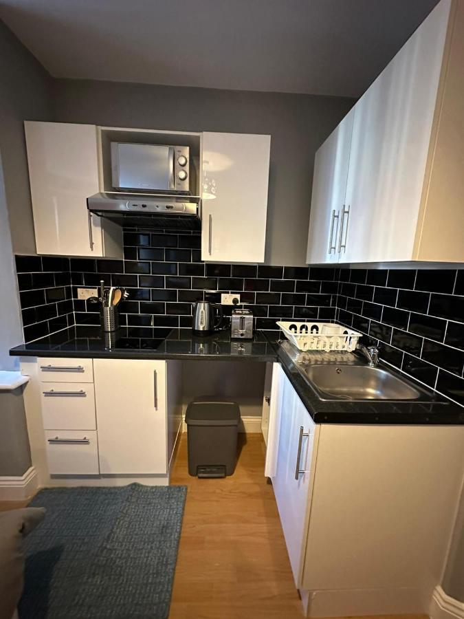 Somerton Studio Apartment *