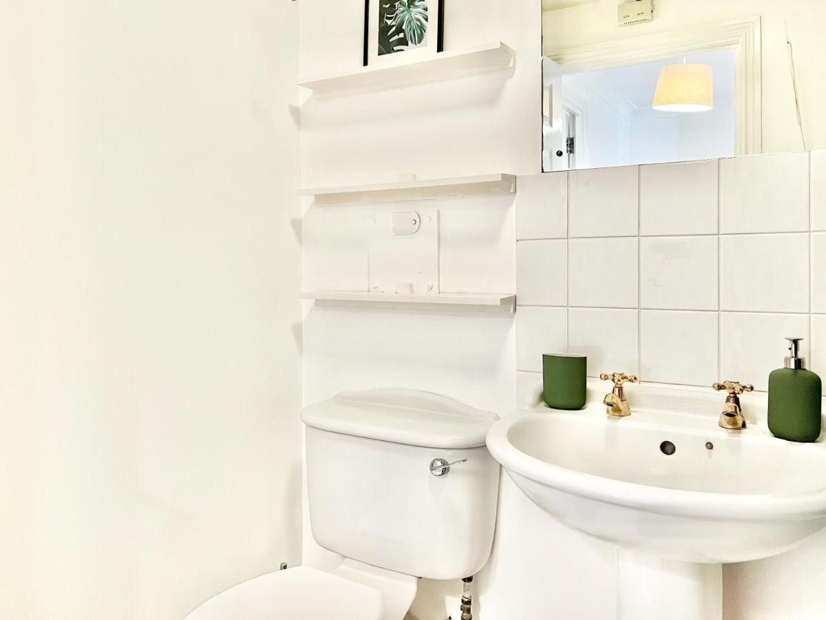 Last-minute Secure L Exclusive Deals On 2 Double Bedrooms - Weekly & Monthly - Sleeps 6 Lhofin Short Lets & Serviced * London