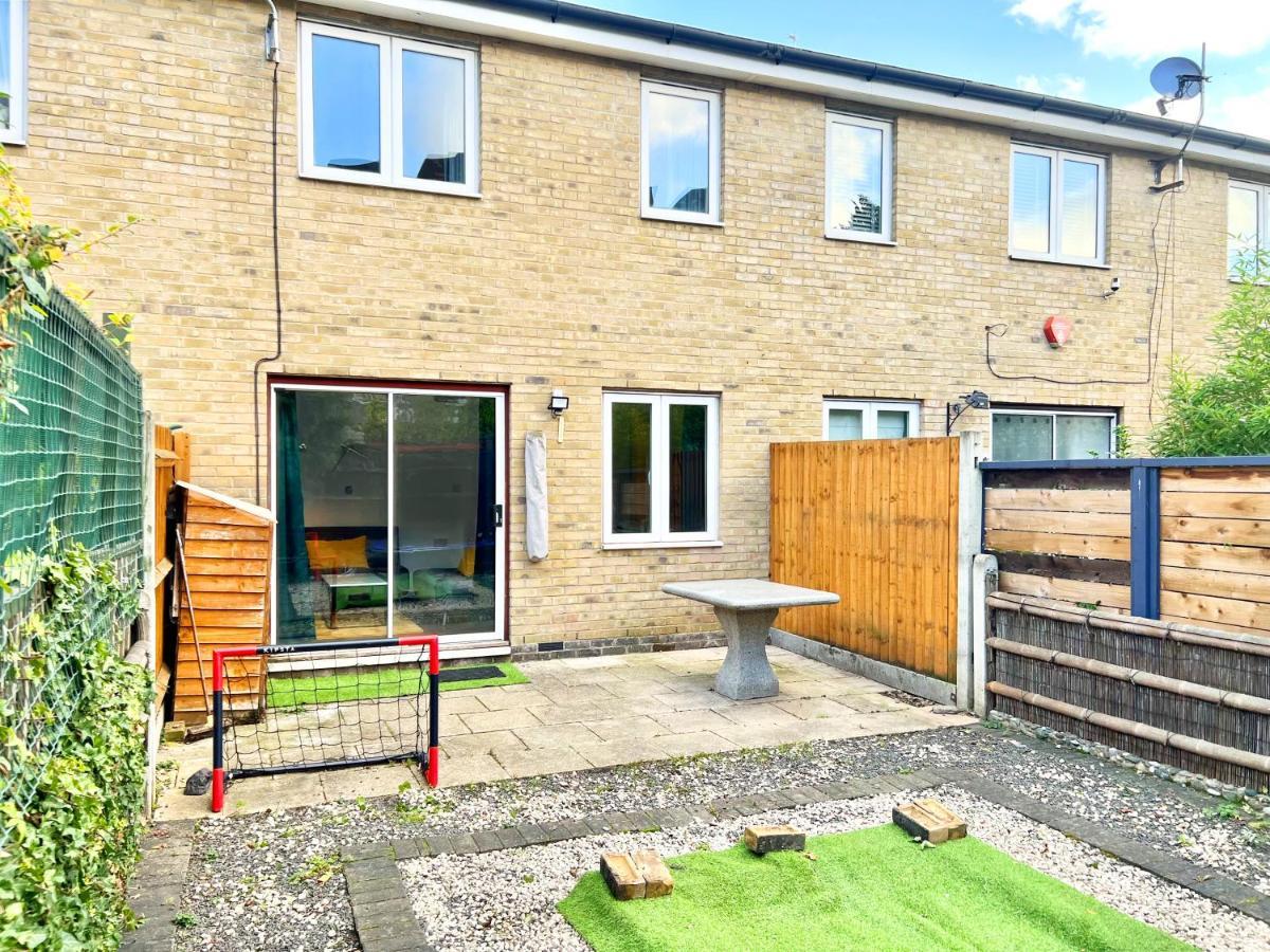 Apartment Last-minute Secure L Exclusive Deals On 2 Double Bedrooms - Weekly & Monthly - Sleeps 6 Lhofin Short Lets & Serviced *