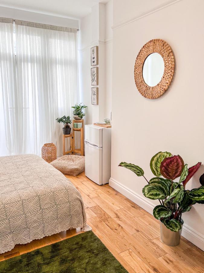 Zozy Happy Land Guest house