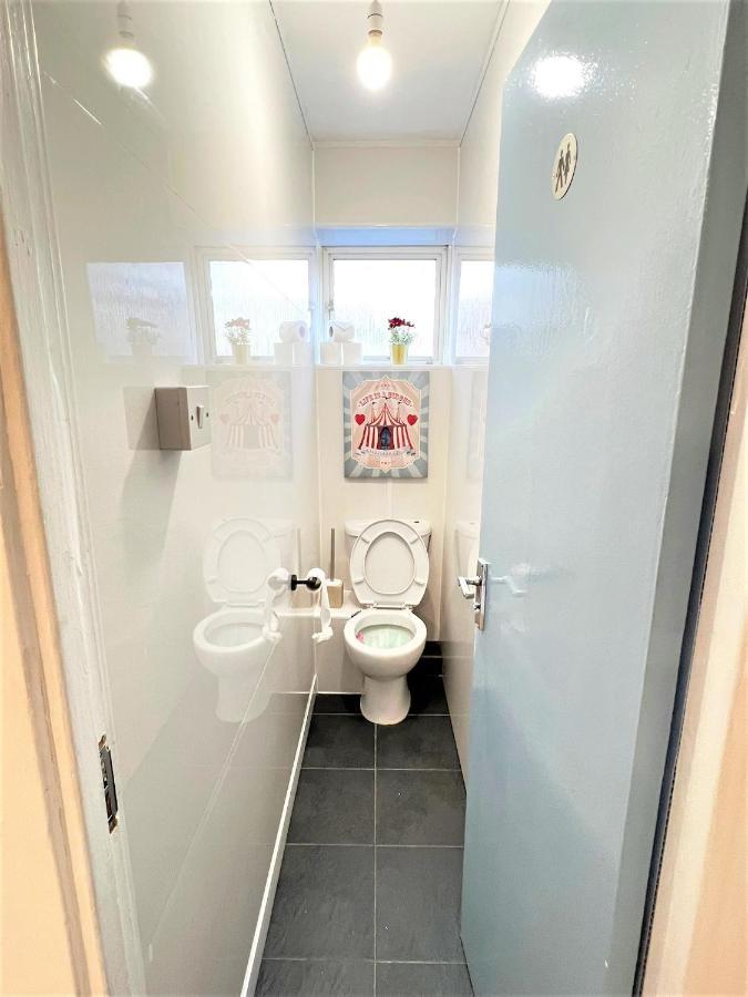 Guest house Stepney 17 Double Bedrooms London