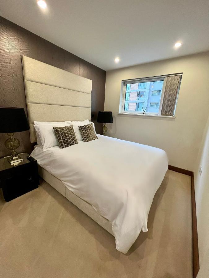 Londwell - Luxury Chelsea With Balcony Apartment