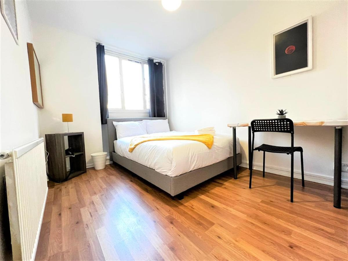 Stepney 17 Double Bedrooms Guest house *