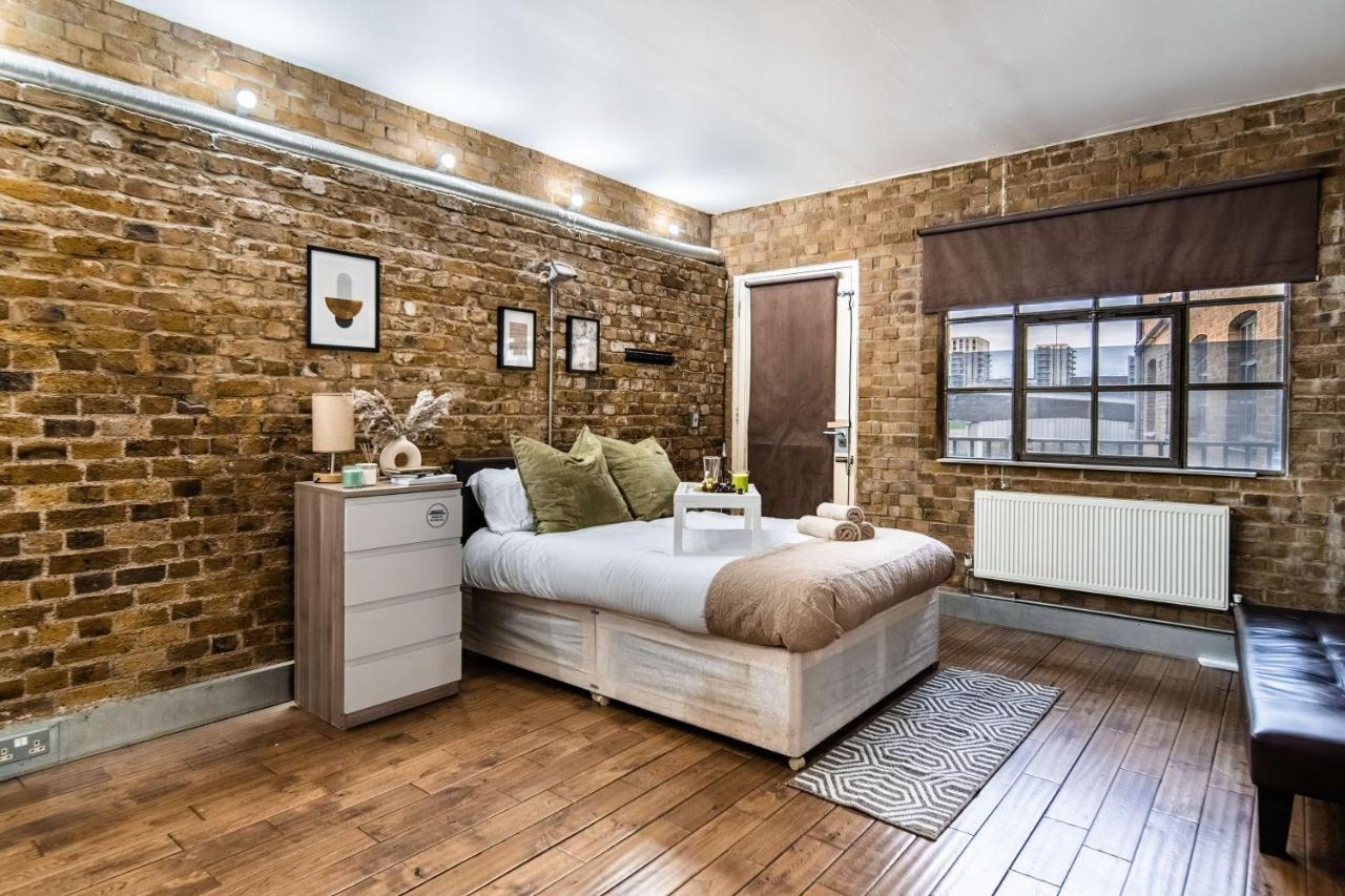 Livestay-fabulous Three Bed Warehouse Conversion Apartment