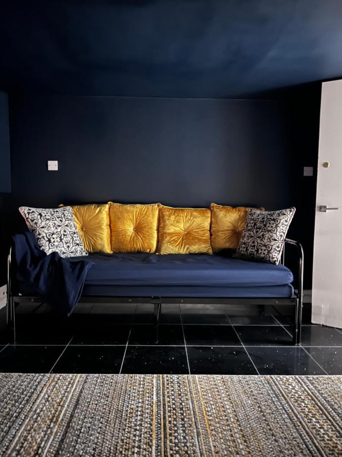 Zozy Happy Land Guest house *
