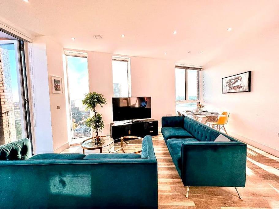 Luxury 2 Bed Penthouse Battersea River/city View Apartment *