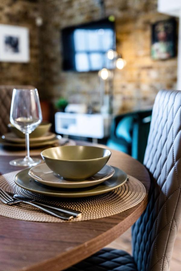 Livestay-fabulous Three Bed Warehouse Conversion Apartment