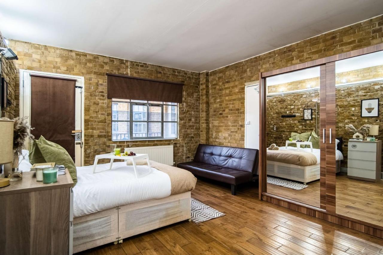 Livestay-fabulous Three Bed Warehouse Conversion Apartment *