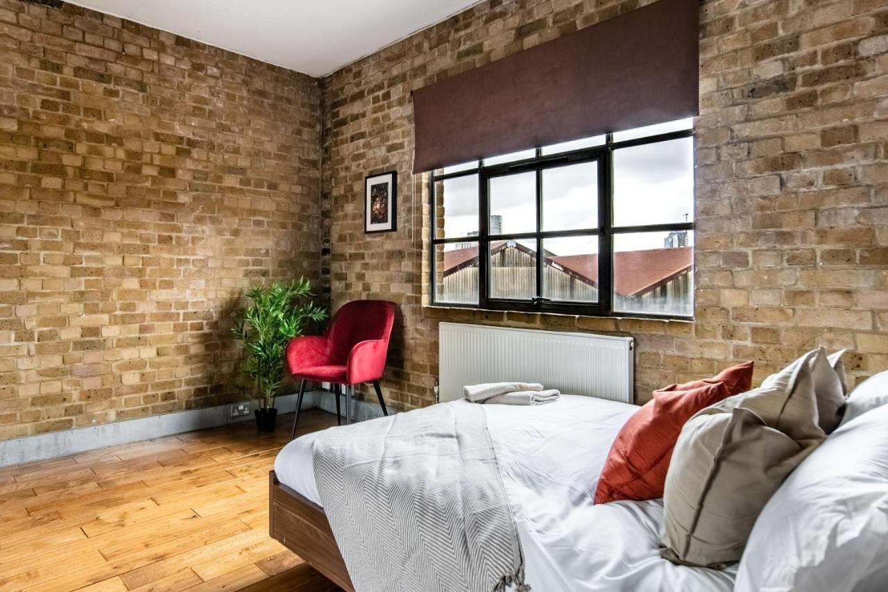 Livestay-fabulous Three Bed Warehouse Conversion Apartment *