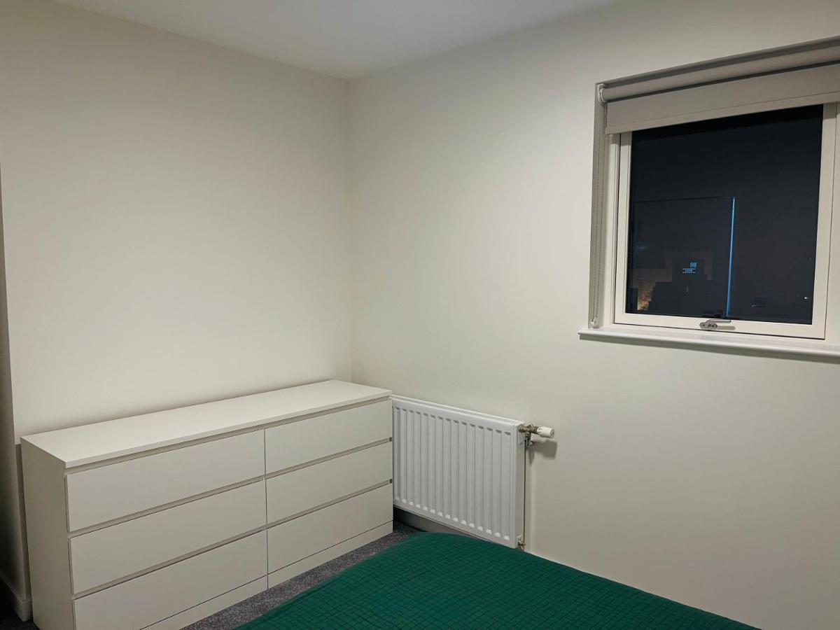 Modern Flat With A Skyline View * London