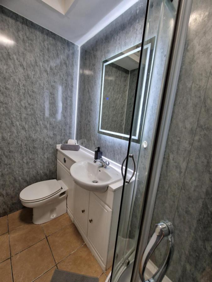 Privatunterkunft Affordable In Shared Flat, Bridge London