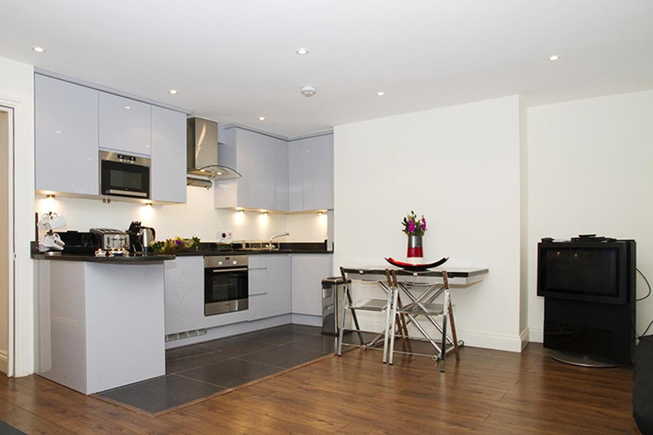 Holiday Lets - C Apartment London