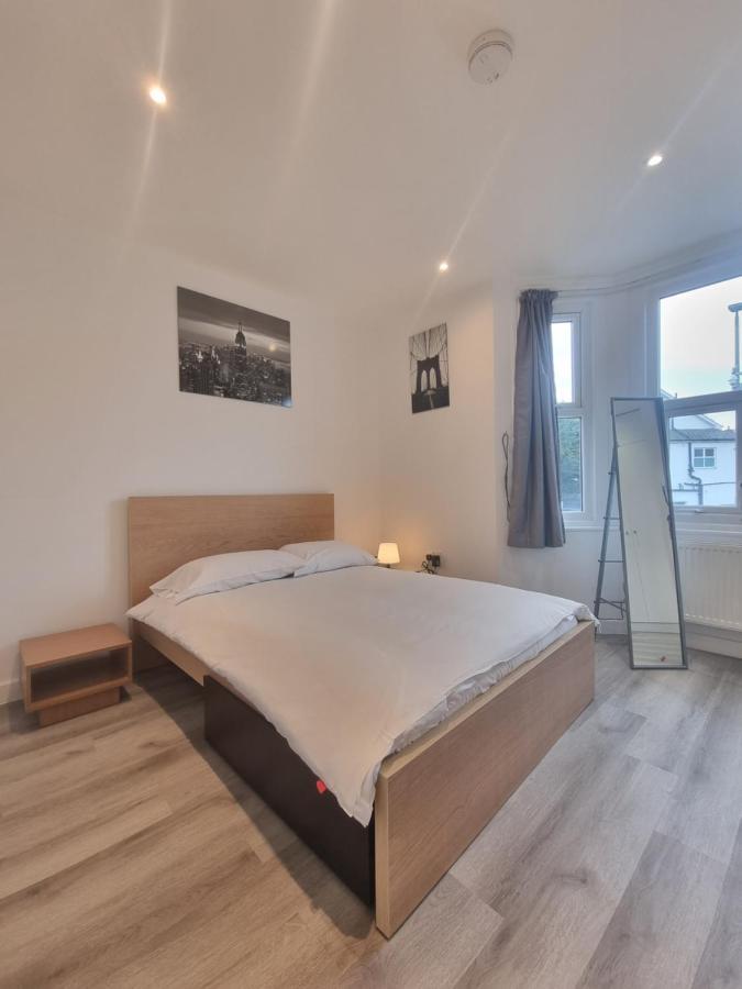 Comfortable Flat In Sw London