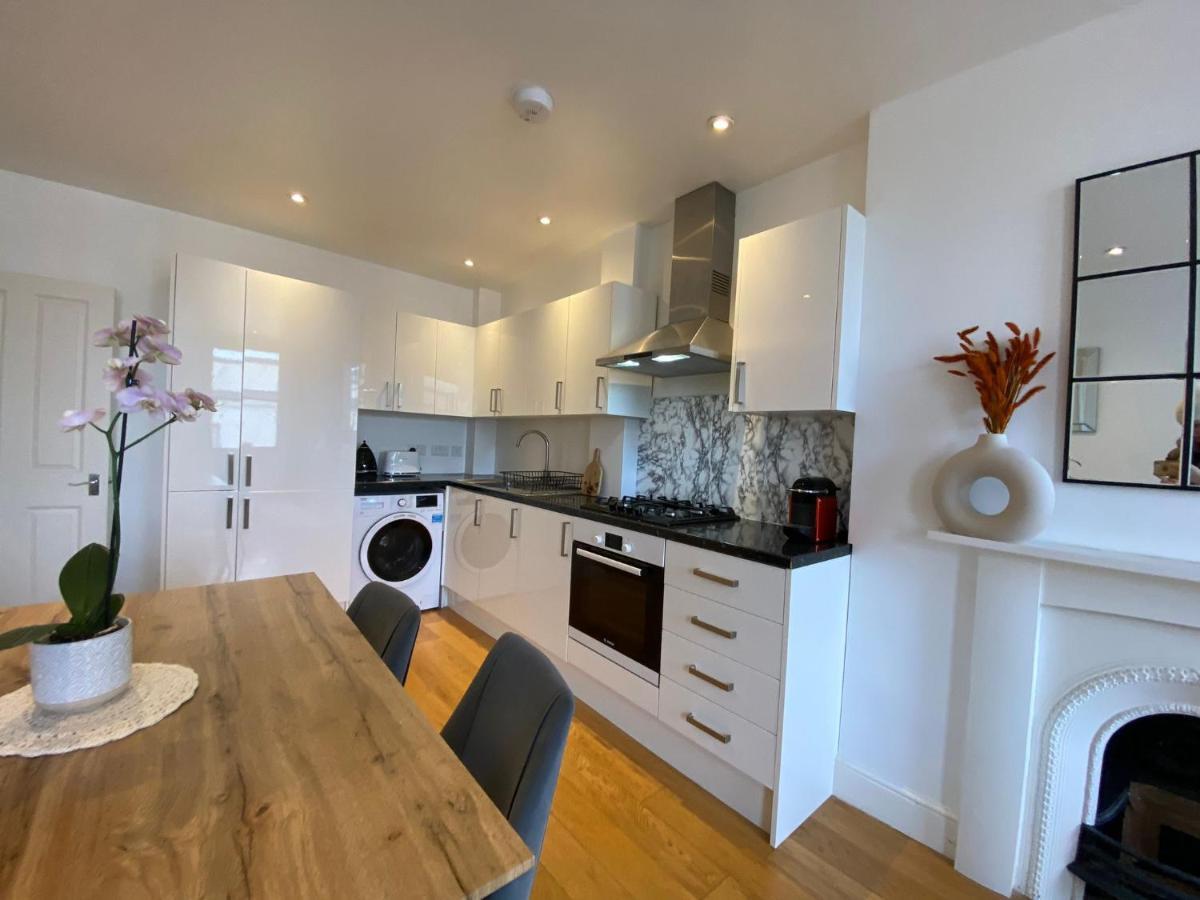New Stylish Fulham - 2 Bed Apartamento Londres