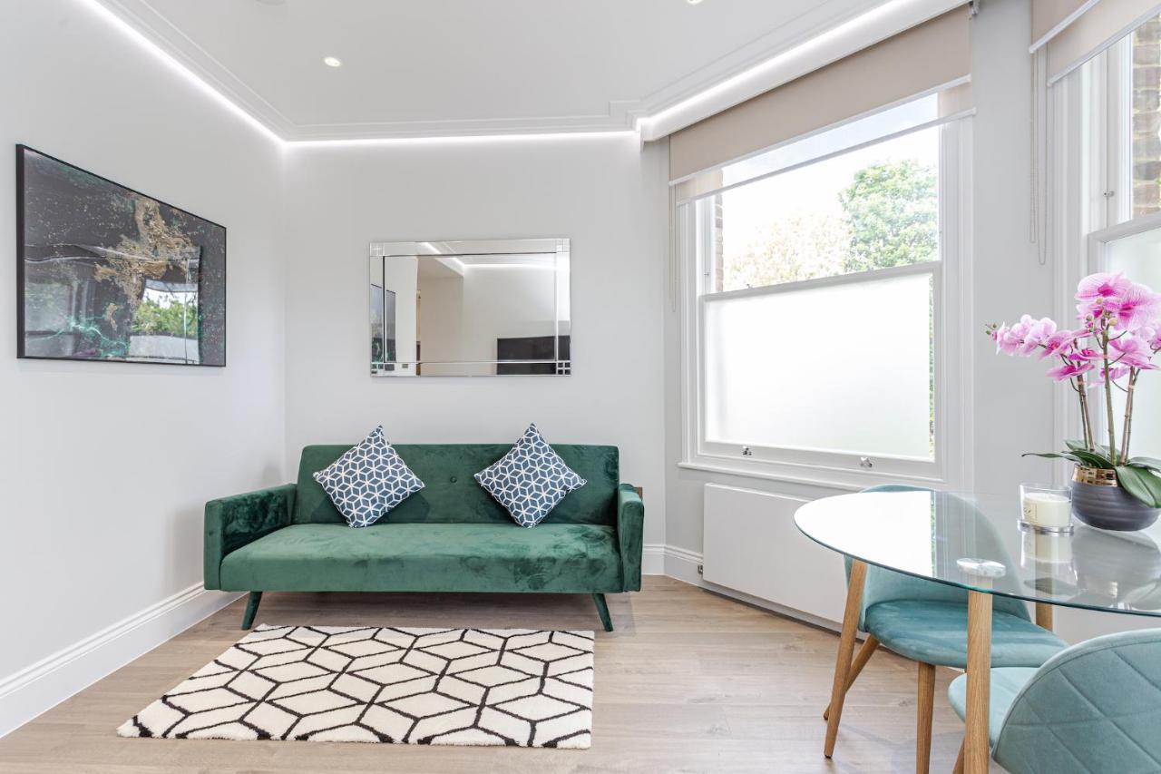 Luxlet - Heart Of Hampstead,