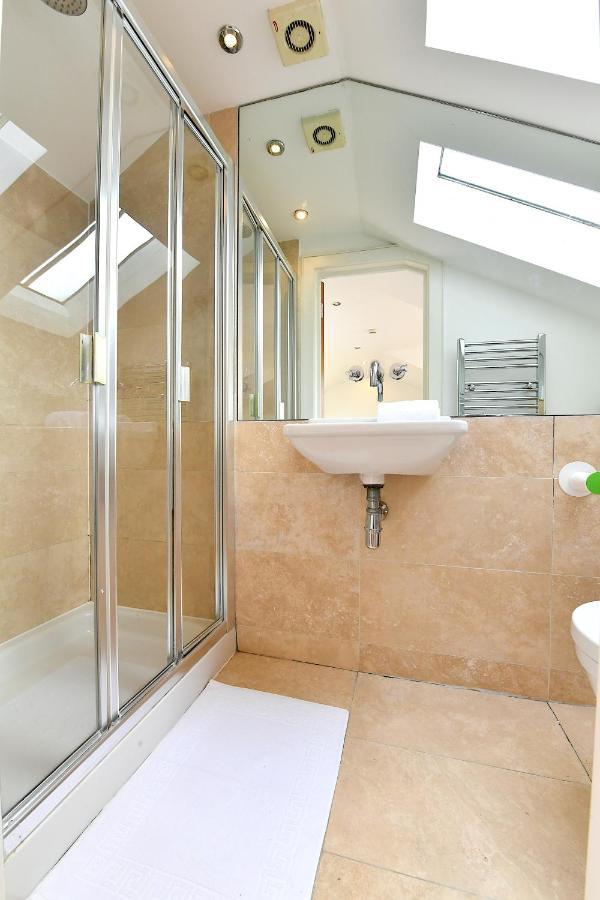 Modern 3-bedroom Flat Close To Regent's Park Apartment *