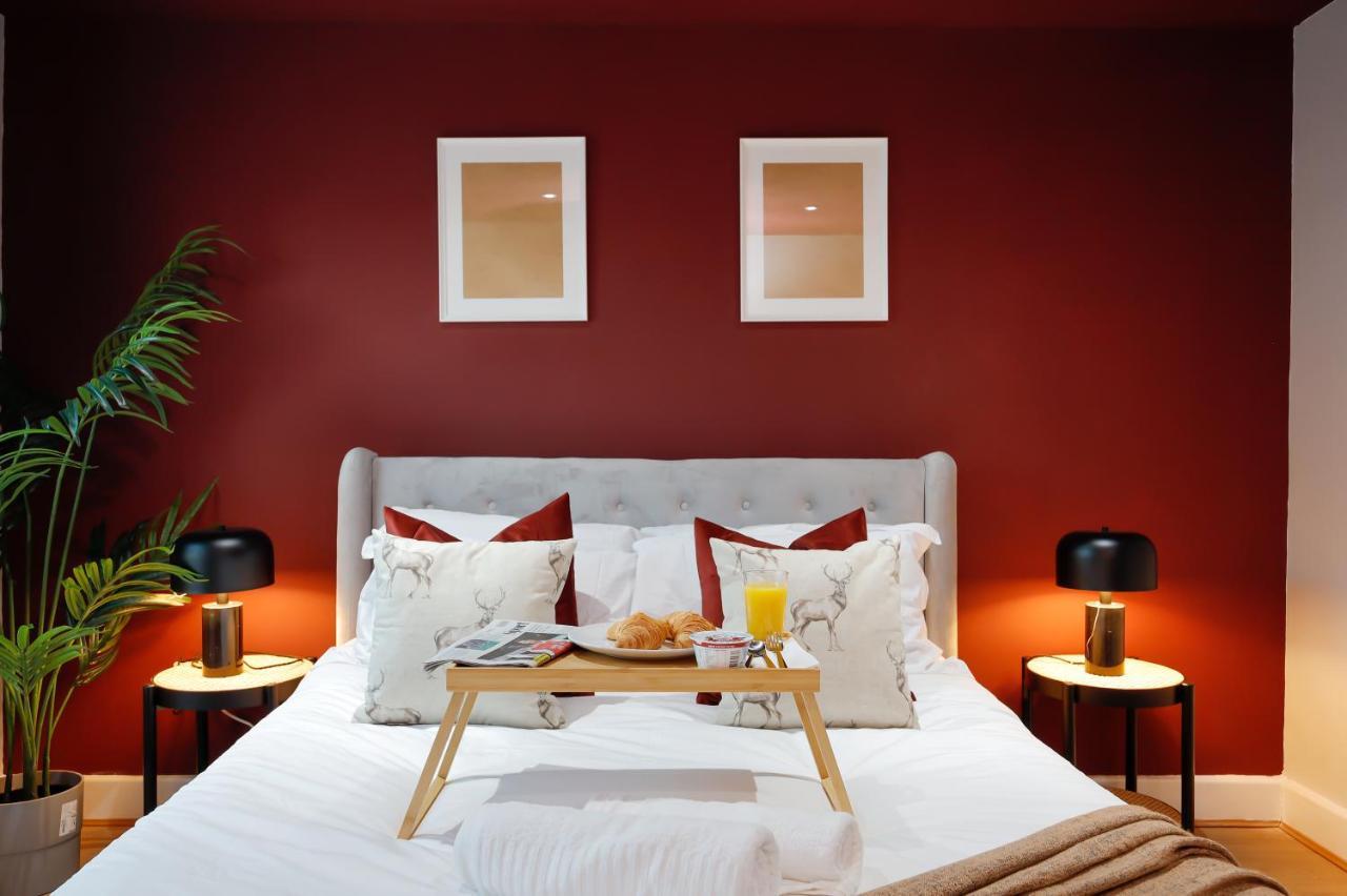 Apartment Canary Wharf London