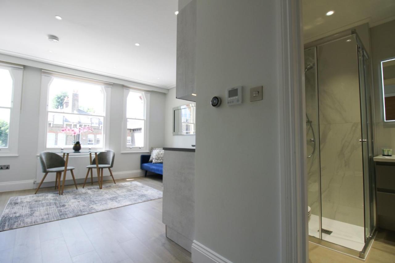 Luxlet - Heart Of Hampstead, *