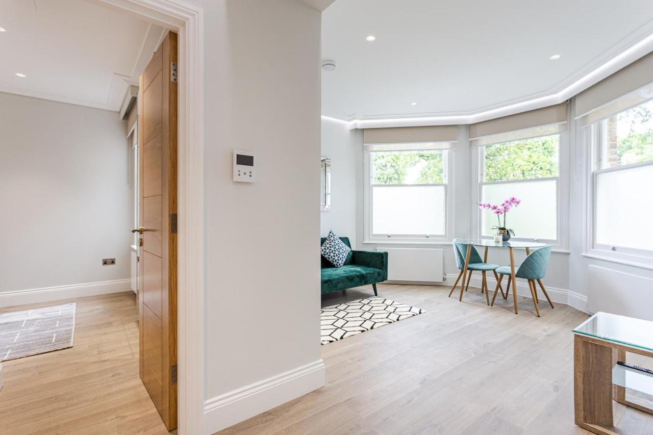 Luxlet - Heart Of Hampstead, * London
