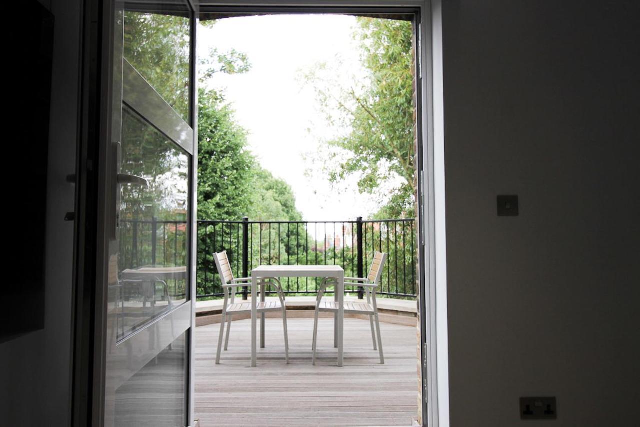 Luxlet - Heart Of Hampstead,