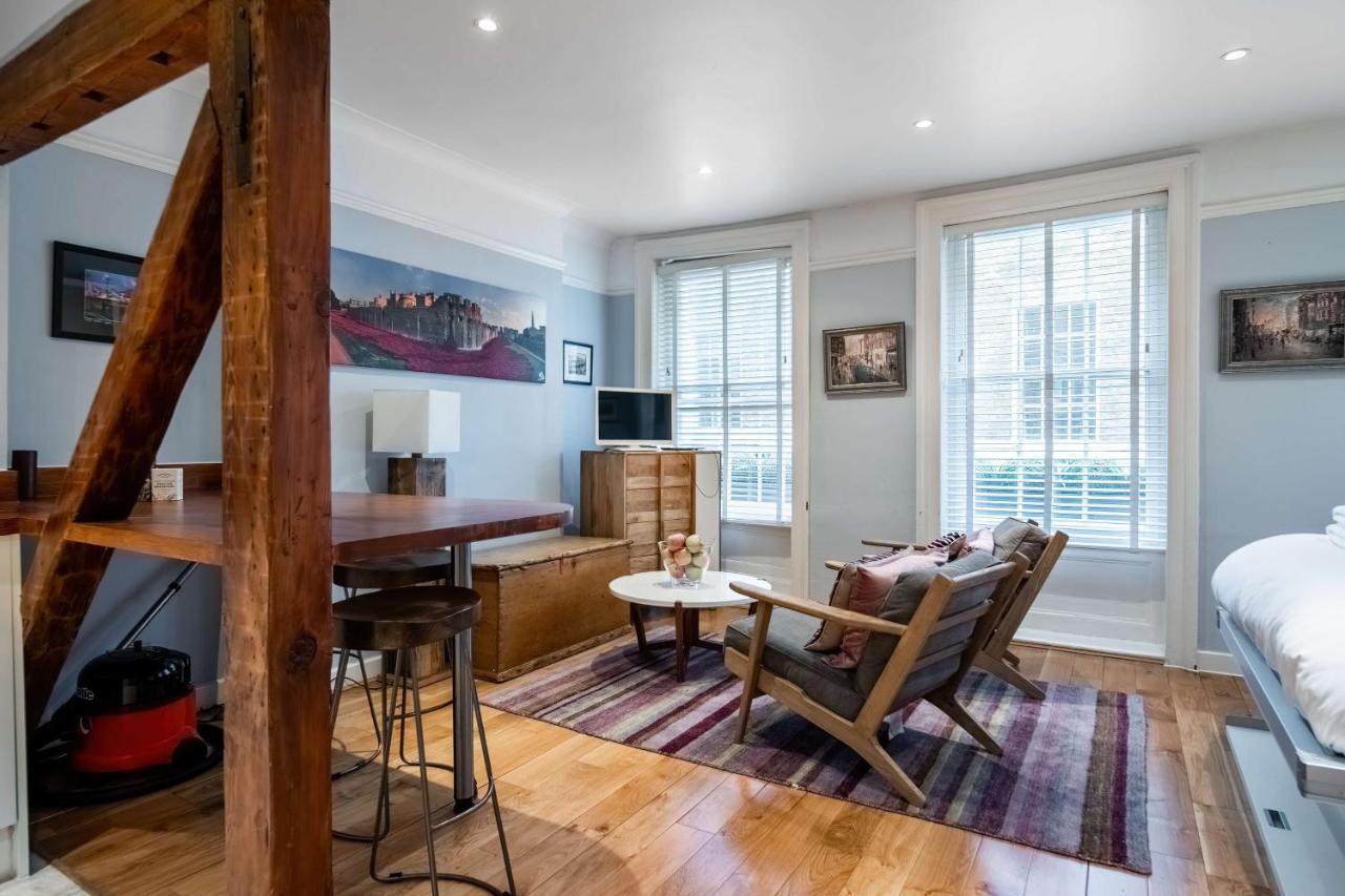 Livestay-fabulous One Bed On Covent Garden Apartment London