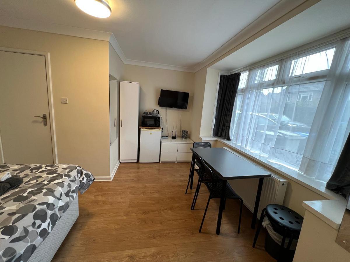 Guest house Kensal 2 London