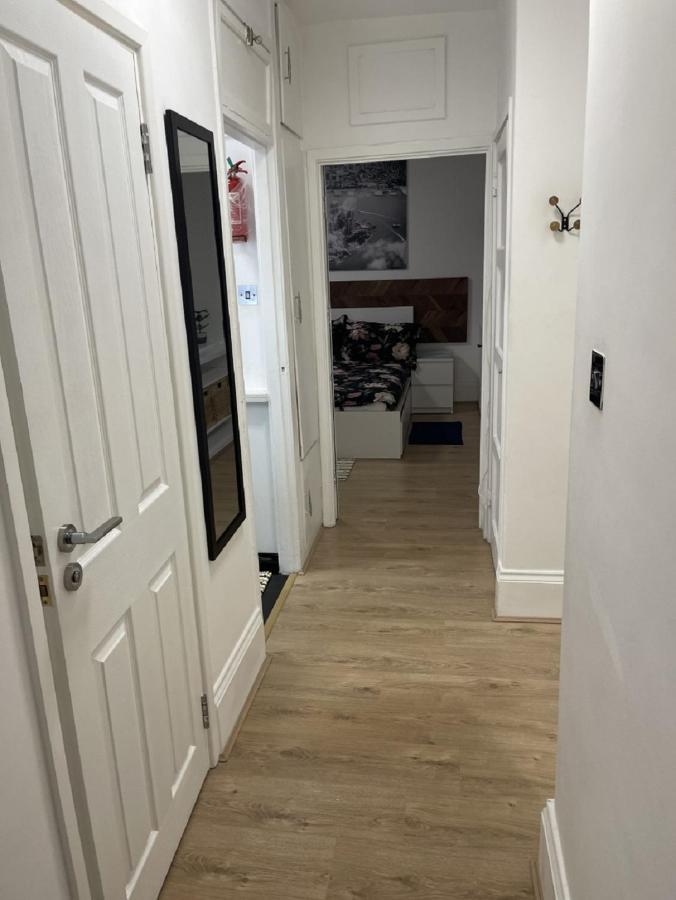 Outstanding 2 Bedroom Aprtement, Regent Park, Lbs, Zoo, St Johns Wood, W9 Nw8 Apartment
