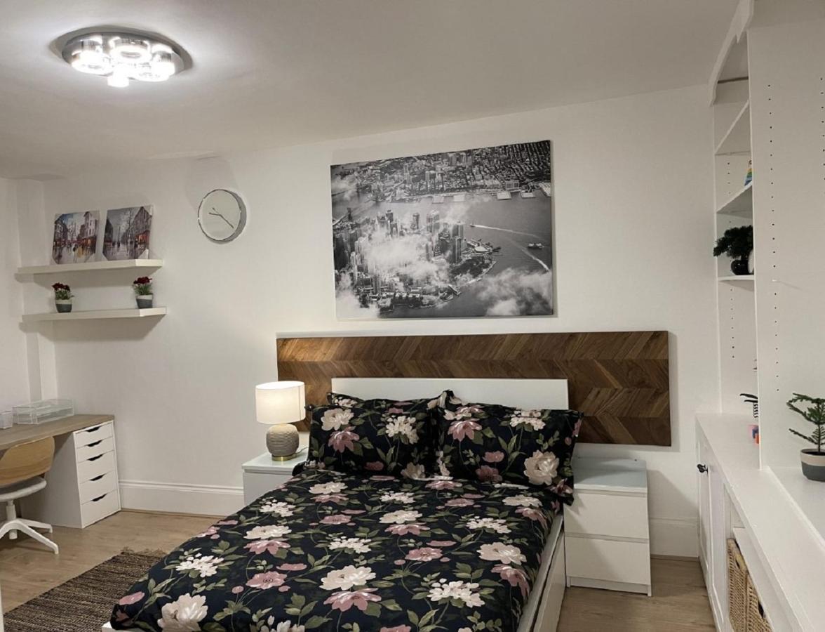 Outstanding 2 Bedroom Aprtement, Regent Park, Lbs, Zoo, St Johns Wood, W9 Nw8 London