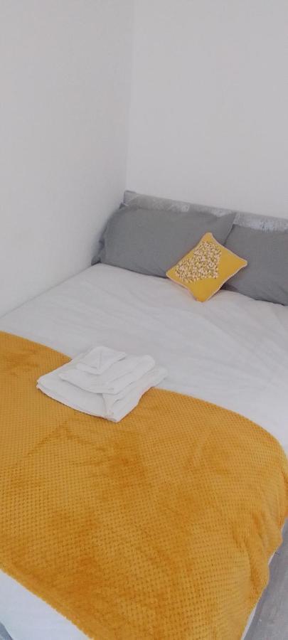 Guest house Exeter Way *