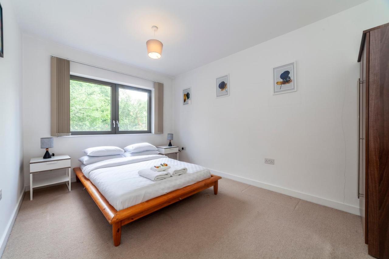 Apartment Modern 3bdr Flat W Large Balcony, Kentish Town
