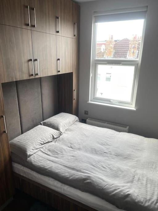 Cosy Studio Flat In Muswell Hill Apartment *