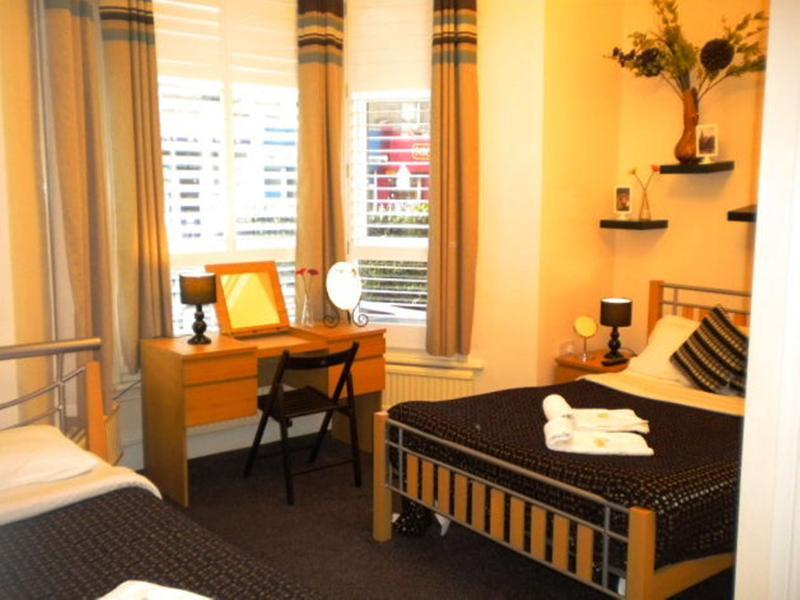 Royal 2 Hammersmith 3* London