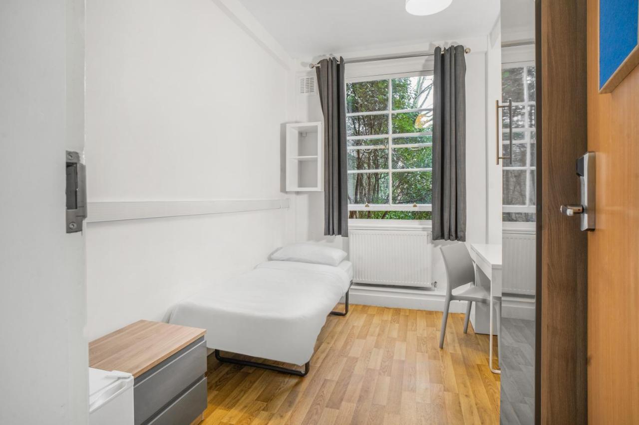 Bowden Court Hostel London