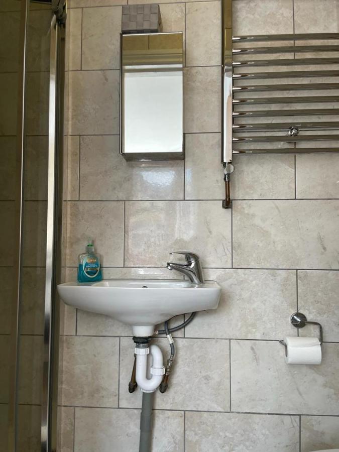 Amazing Studios - East London Walthamstow Apartment