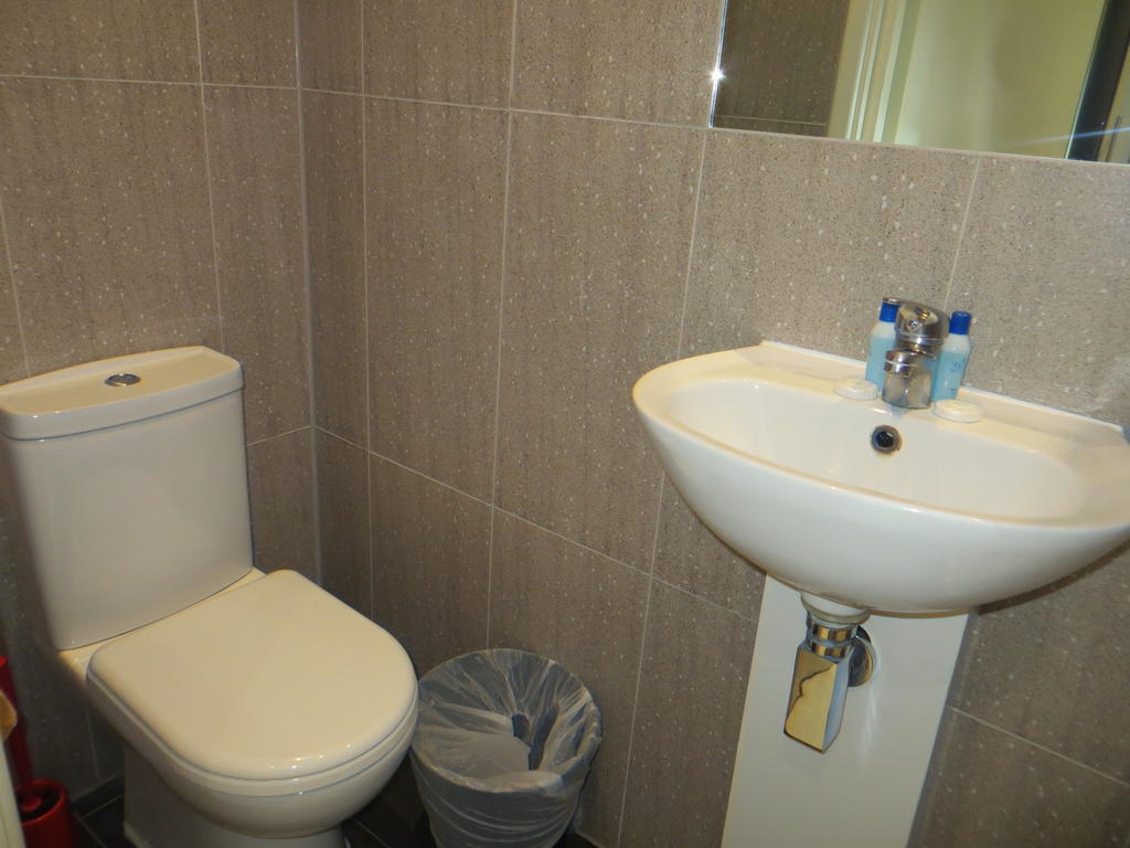 Hostel Abercorn House *
